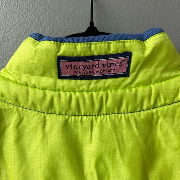 Men’s Vineyard Vines Quarter-zip. - Picture 5 of 6